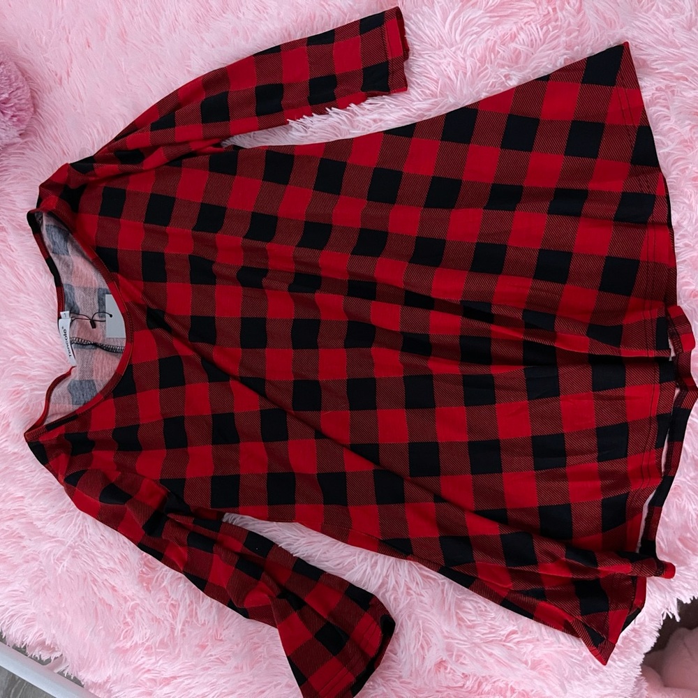 Red and Black Plaid Long Sleeve Top
